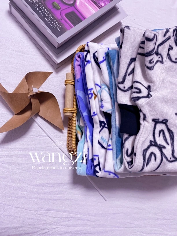 王子家暖暖哒秋冬时尚宝宝摇粒绒连体衣爬服哈衣