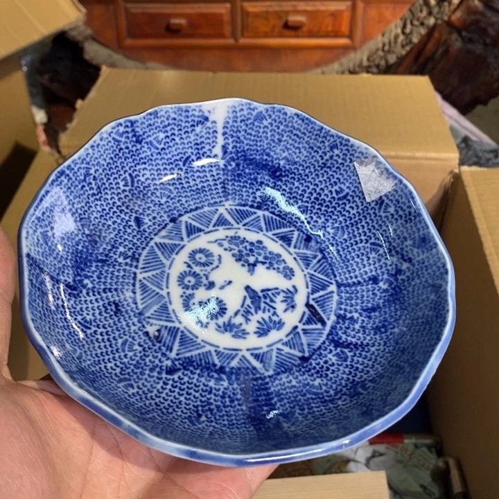 瓷片隐隐约约感觉