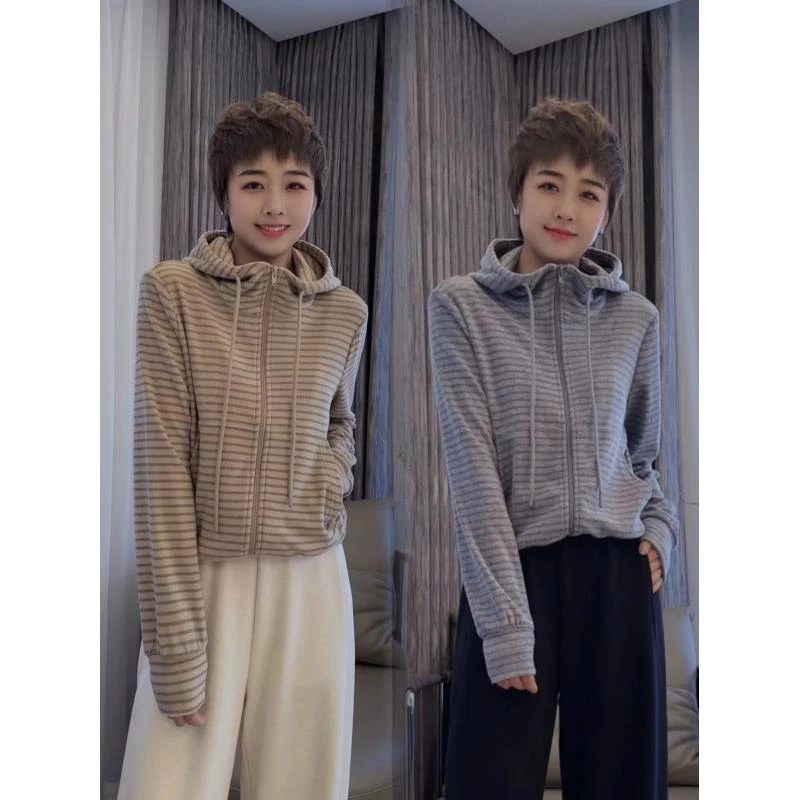 静姐【通勤款】年货款~连帽长袖条纹显瘦短款休闲拉链上衣232138