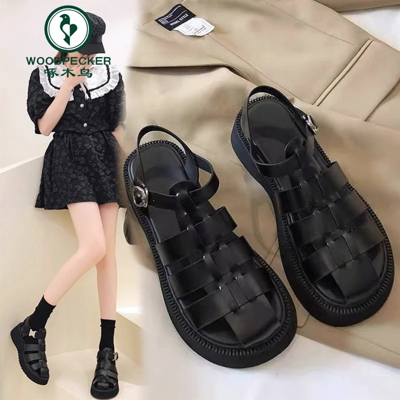 啄木鸟罗马凉鞋爆款网红女2025年夏季编织包头超火厚底凉鞋猪笼鞋