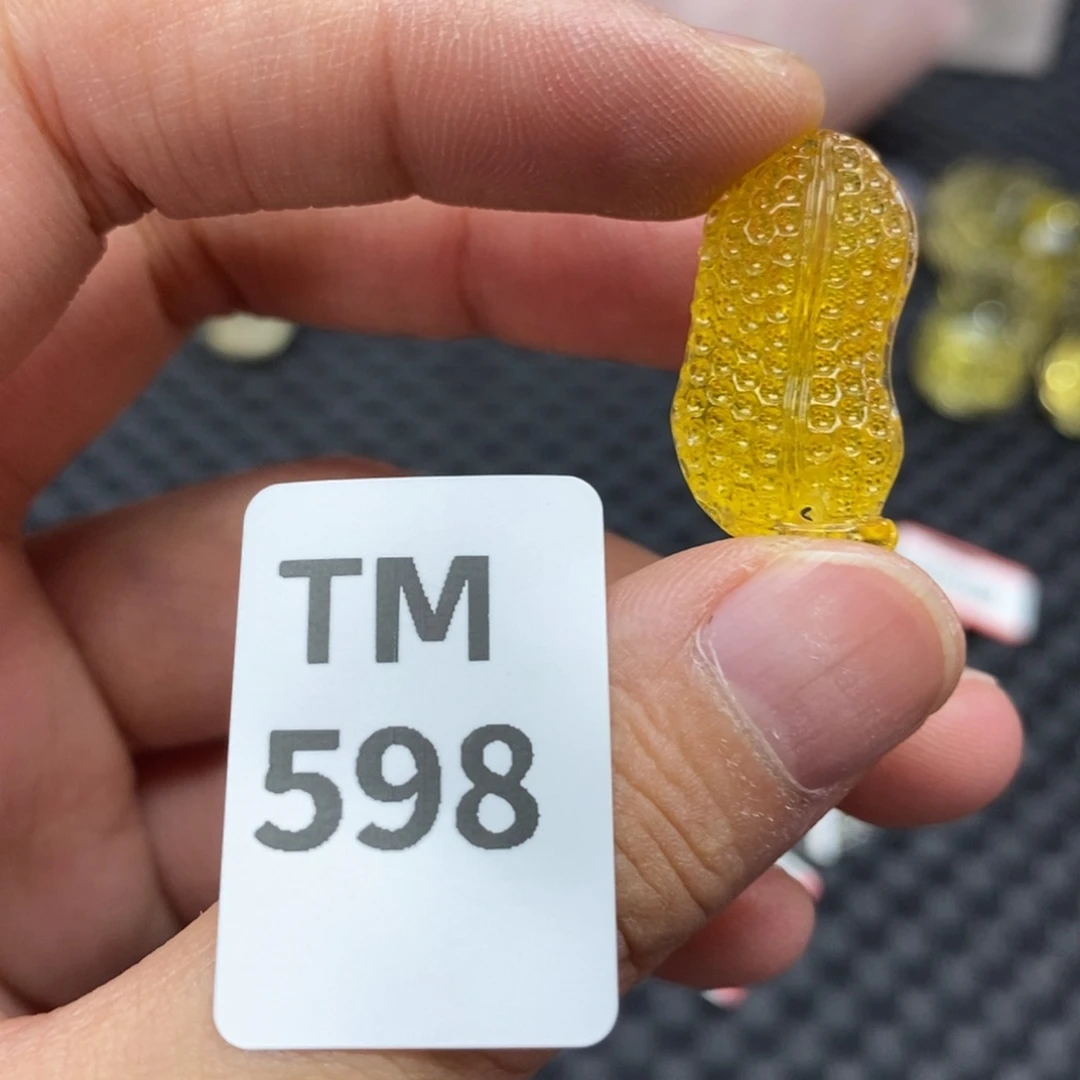 水晶多样性发一只未镶嵌