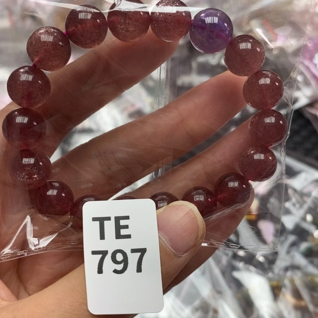 水晶多样性发一只未镶嵌