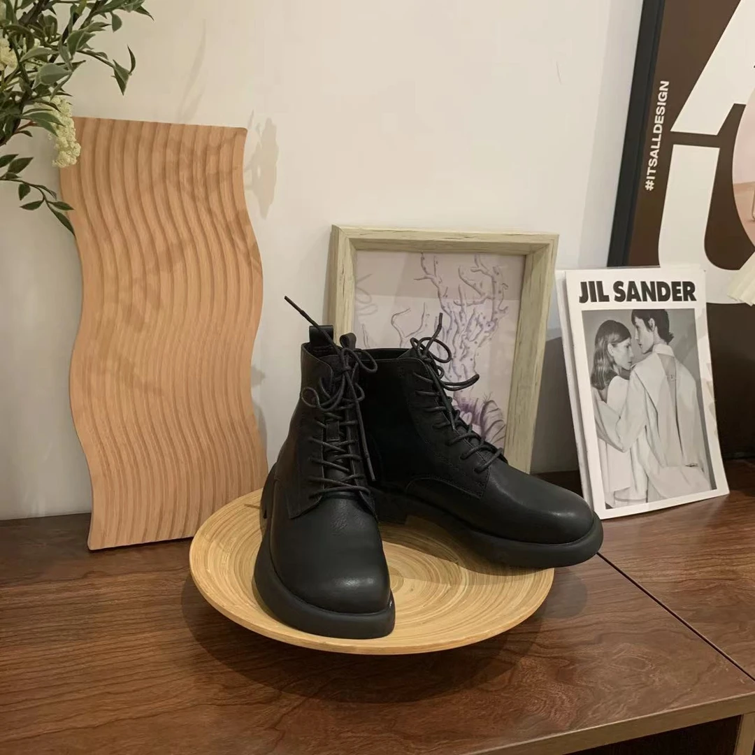 文艺青年圆头系带复古英伦风加绒短靴3-10-13