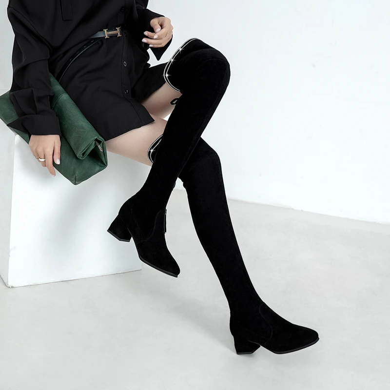 不掉筒过膝靴秋冬新款欧美方头粗跟水钻长靴女高筒弹力瘦瘦靴女潮