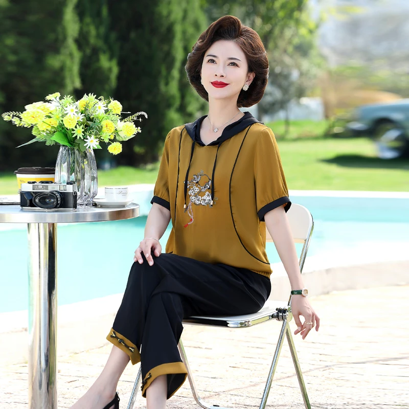 春夏新款套头连帽短袖上衣纯色大码宽松t恤遮肚子显瘦卫衣妈妈装