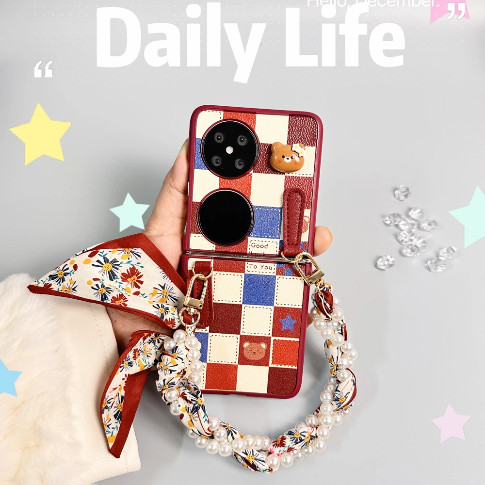 适用华为pocket2手机壳腕带格子小熊小折叠屏女款卡通可爱保护套