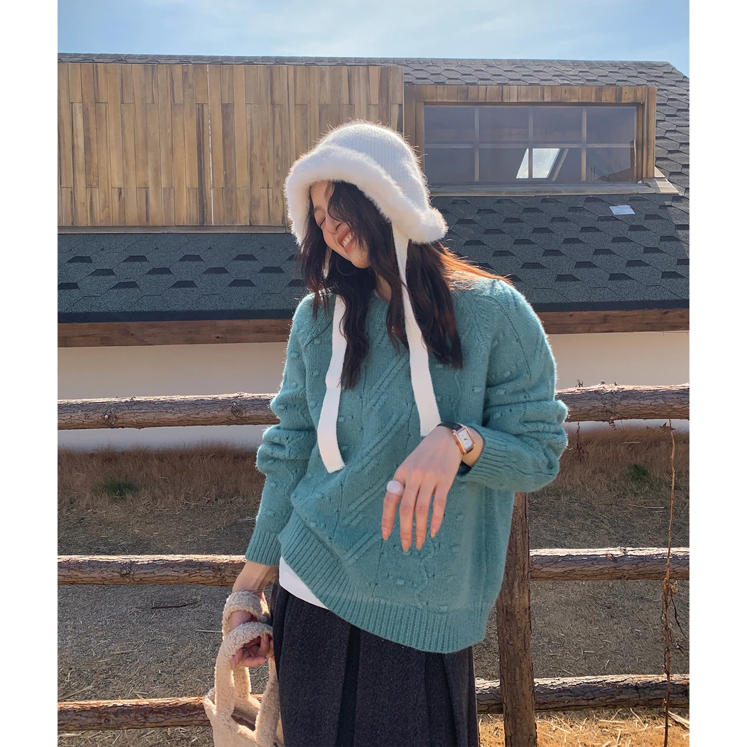 【西西里安 】冬日暖阳~设计款肌理宽松圆领毛衣