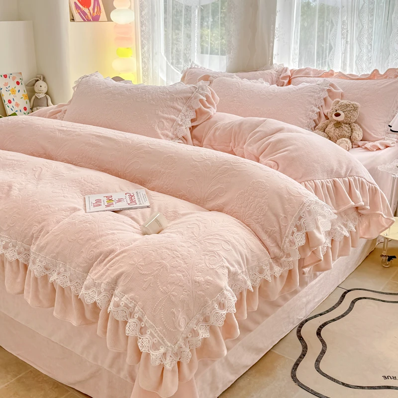 冬季工艺花边款加厚牛奶绒四件套加绒保暖双面雕花绒被罩床上用品