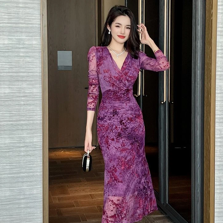 柔娜定制  过膝长裙新款法式V领织绒碎花修身显瘦网纱连衣裙30570