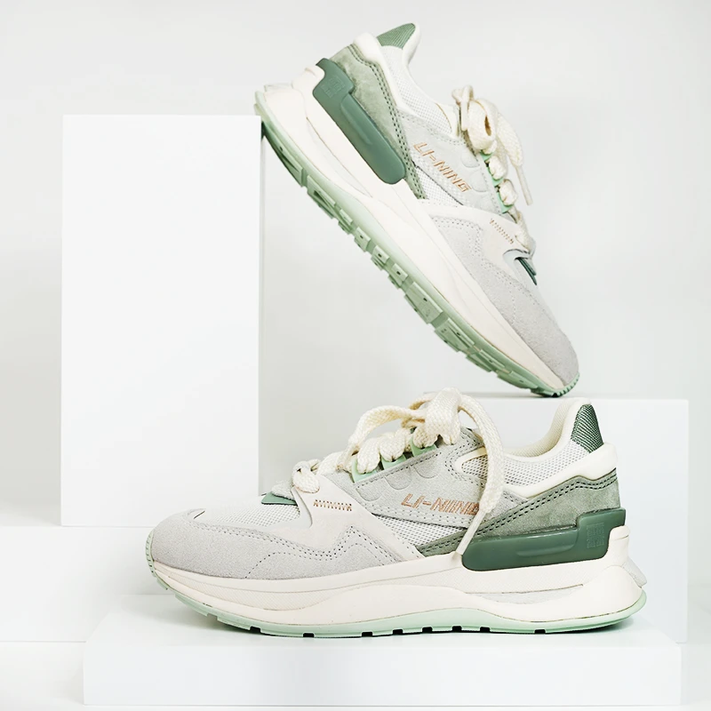【直播专享】李宁女潮流网红运动鞋新款秋季新款百搭休闲鞋AGCU064