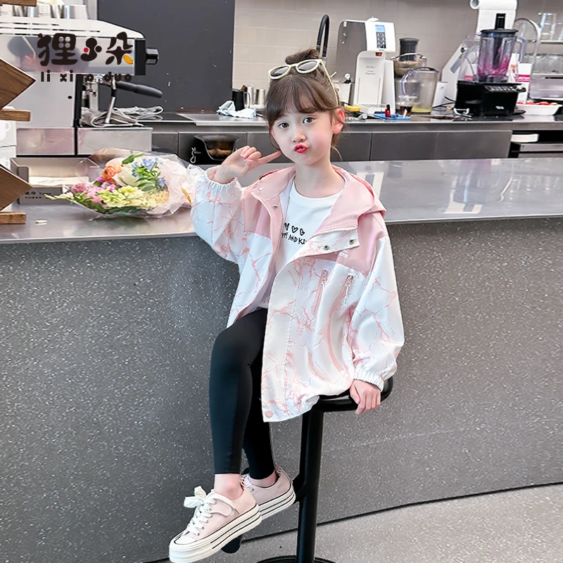 女童户外连帽三防冲锋衣2025春秋新款中大童宽松韩版高档风衣外套