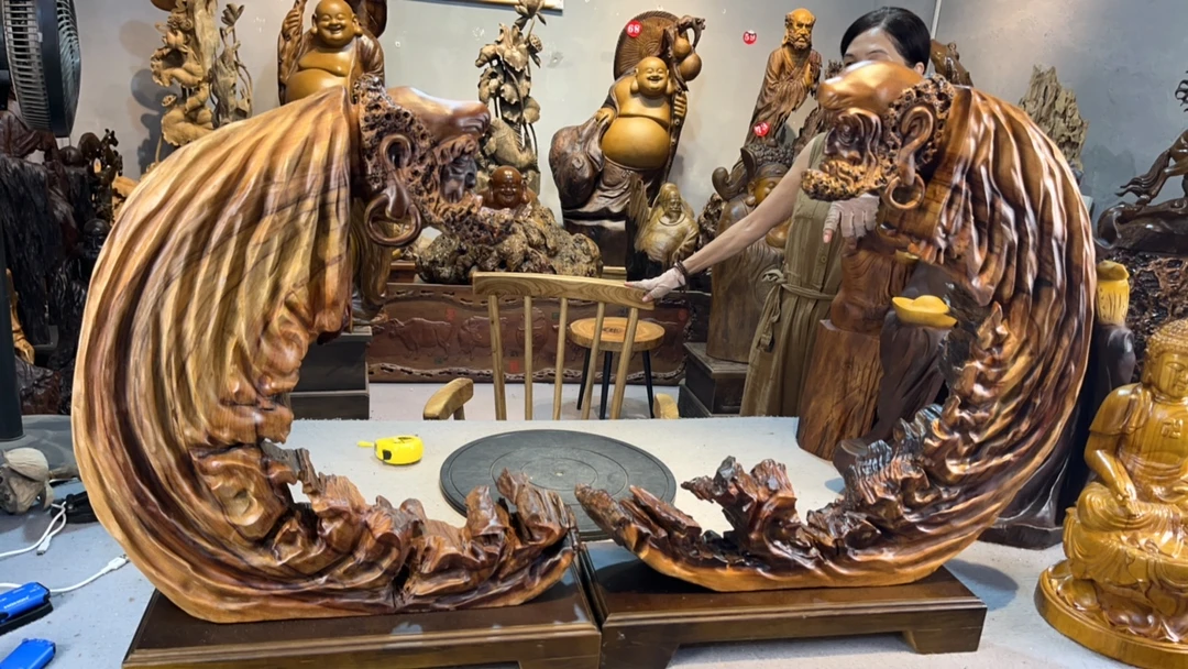香樟木风化达摩根雕摆件一对