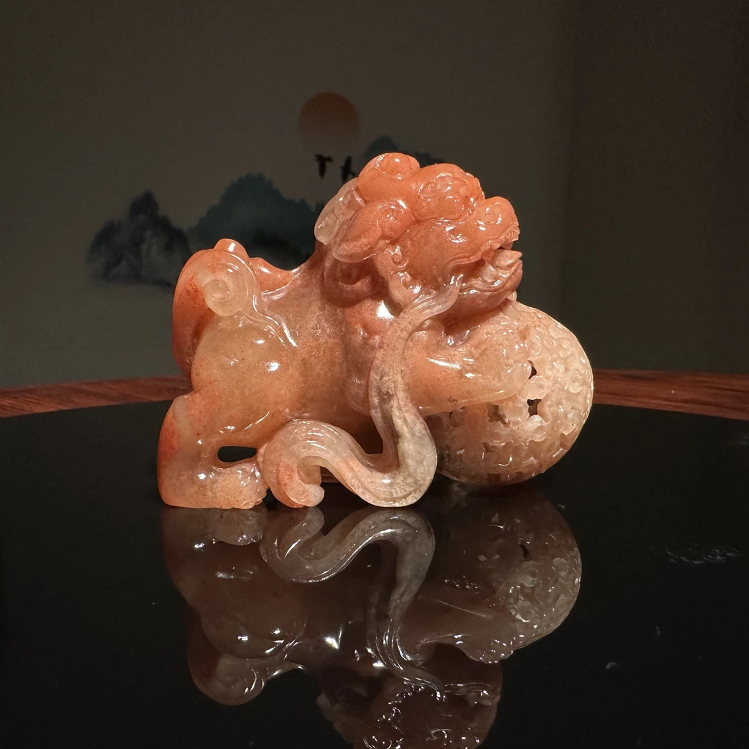寿山石摆件手把件纯手工雕刻狮子戏球茶宠把玩