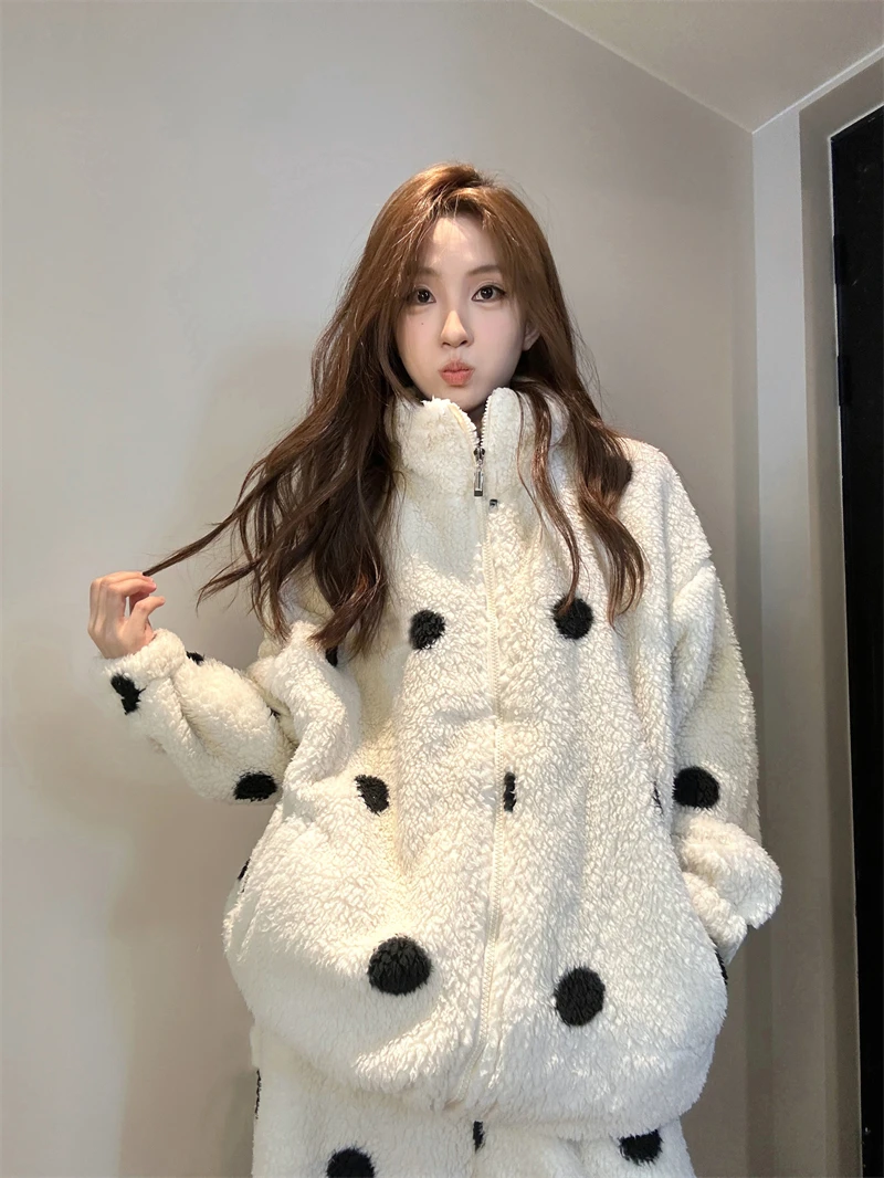 波点印花珊瑚绒睡衣女冬季新款加绒加厚毛绒家居服套装