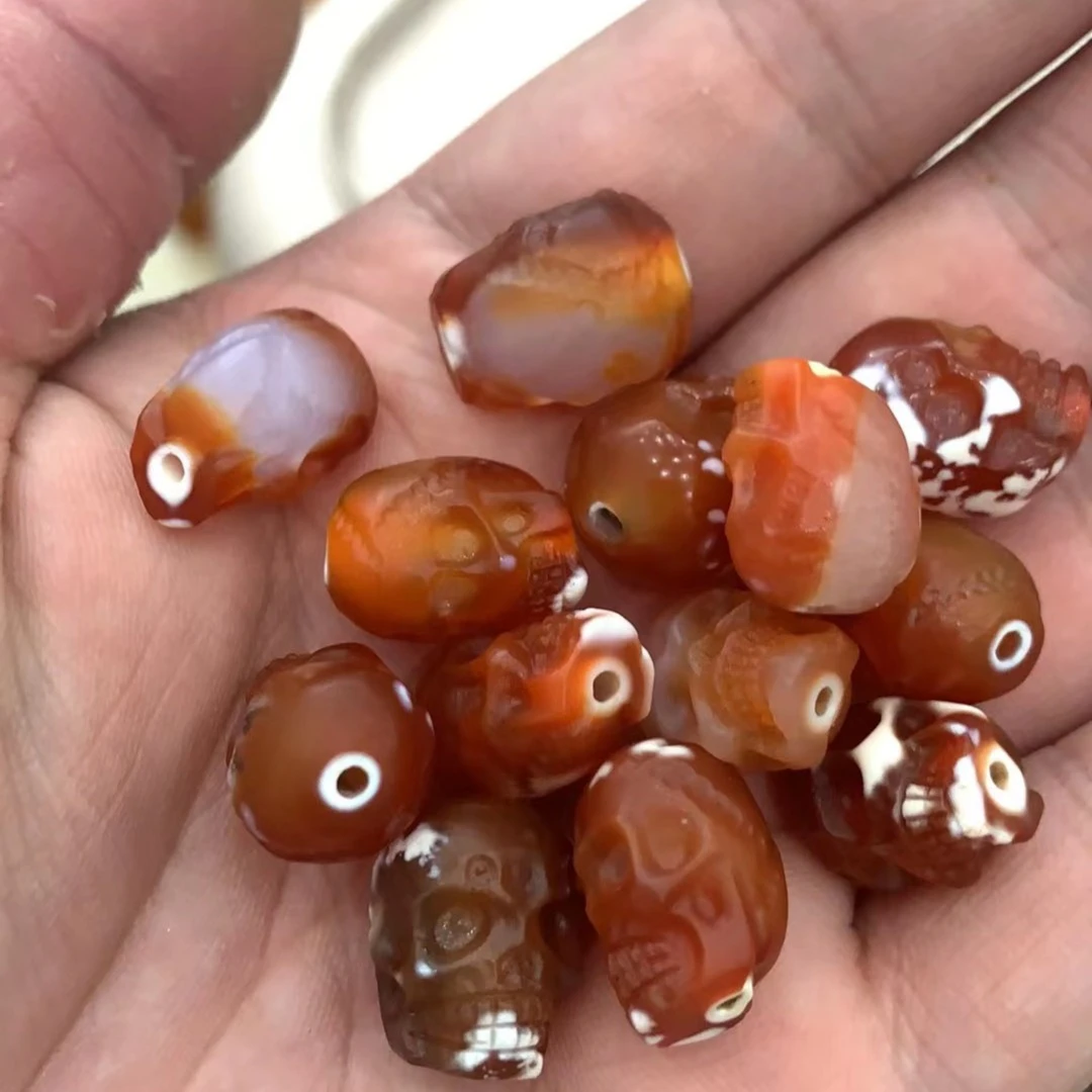 编号297-------猪改玛瑙骷髅头11*15 多样性发其一