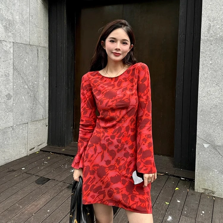 法式高级感连衣裙夏秋桑蚕丝设计感短裙休闲修身时尚印花气质裙子