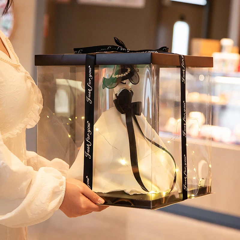 七夕情人节礼物高档婚纱公主礼盒玩具成年生日求婚告白送女神礼物