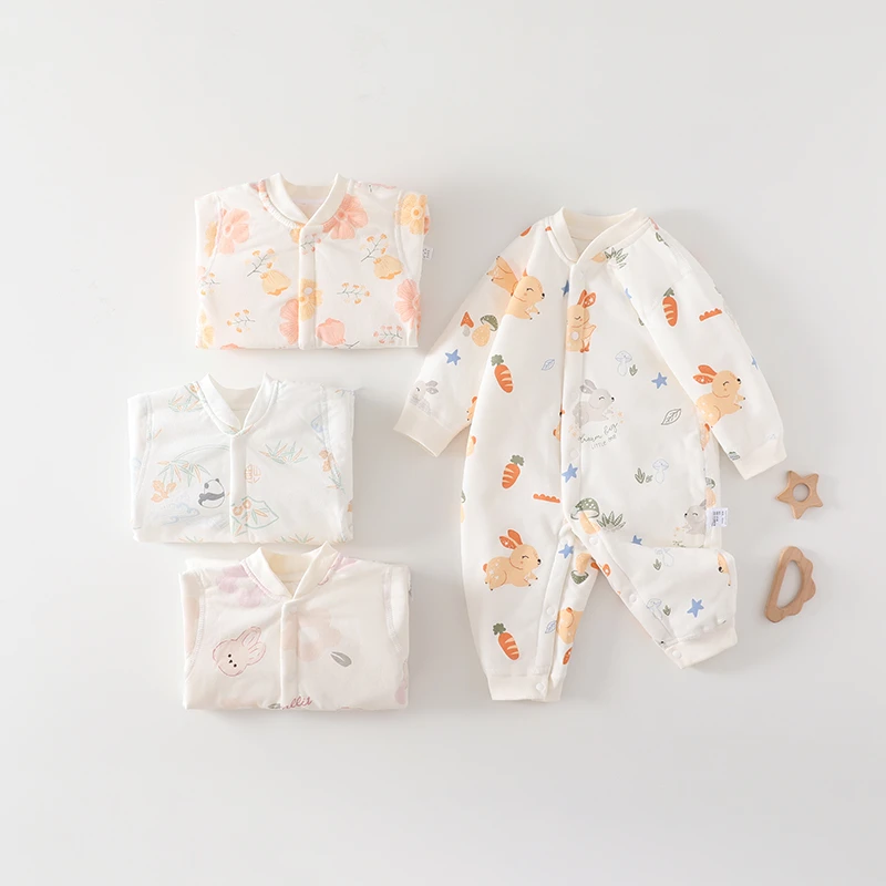 婴儿连体衣宝宝秋冬季无骨哈衣薄棉中厚爬服连体保暖衣幼儿薄棉衣