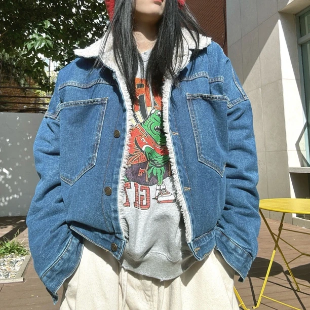 韩国东大门正品代购，（ITZEL）F短款牛仔外套（bu tui bu huan）