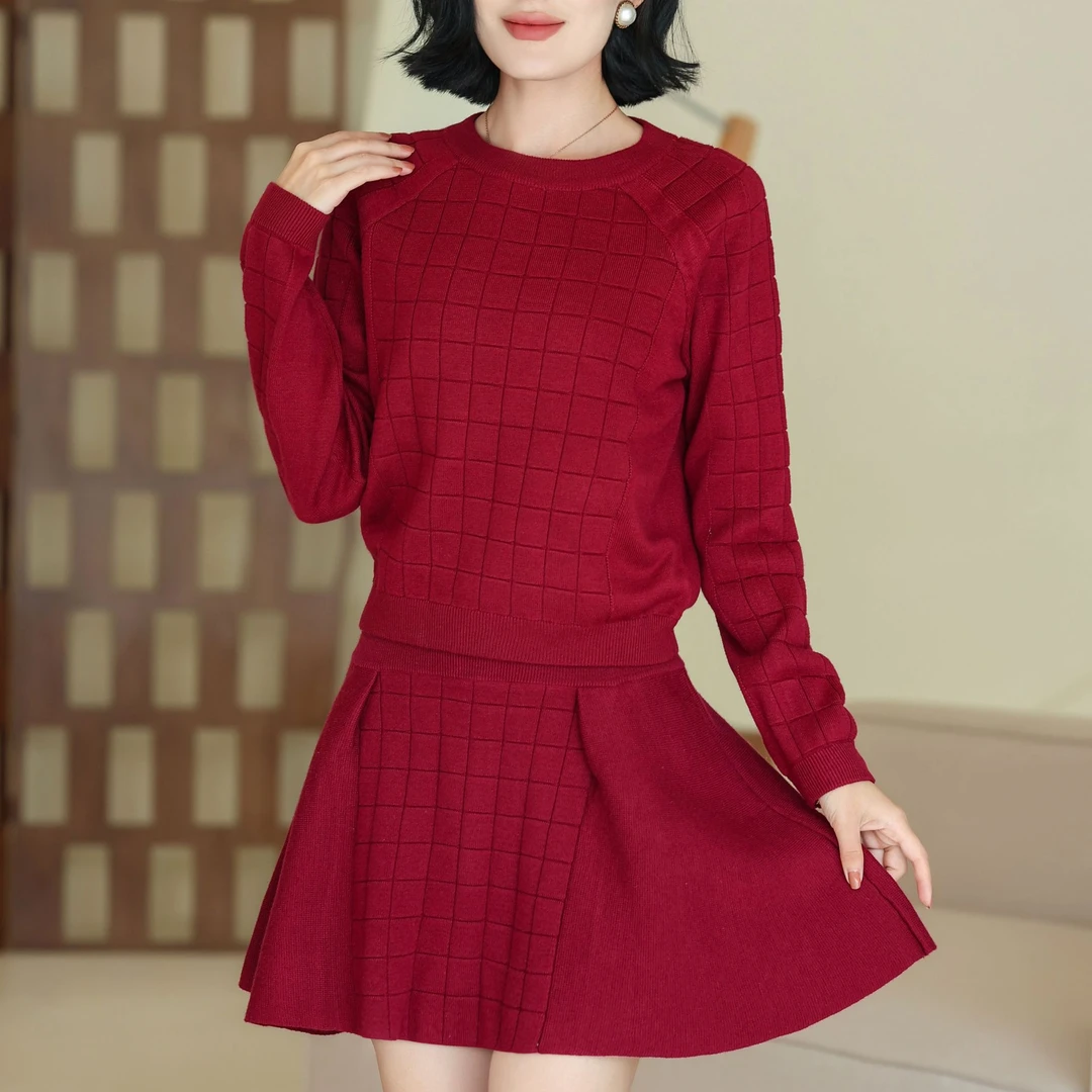 15018针织羊毛裙显瘦气质时尚百搭红色圆领收腰