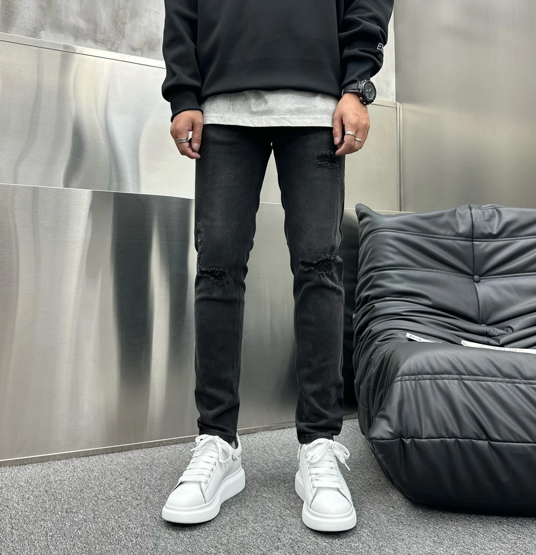 秋冬黑灰男士韩版破洞修身小脚高端潮牌小脚牛仔裤潮流男士裤7902