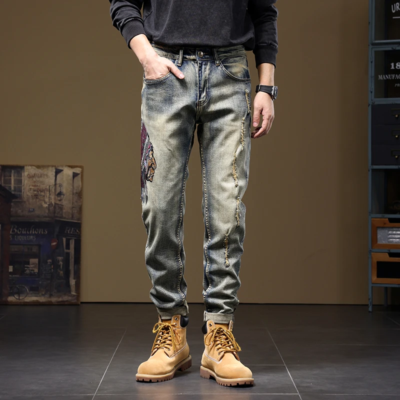 四季款小直筒复古重工刺绣印第安人男士牛仔裤2025款牛仔裤复古