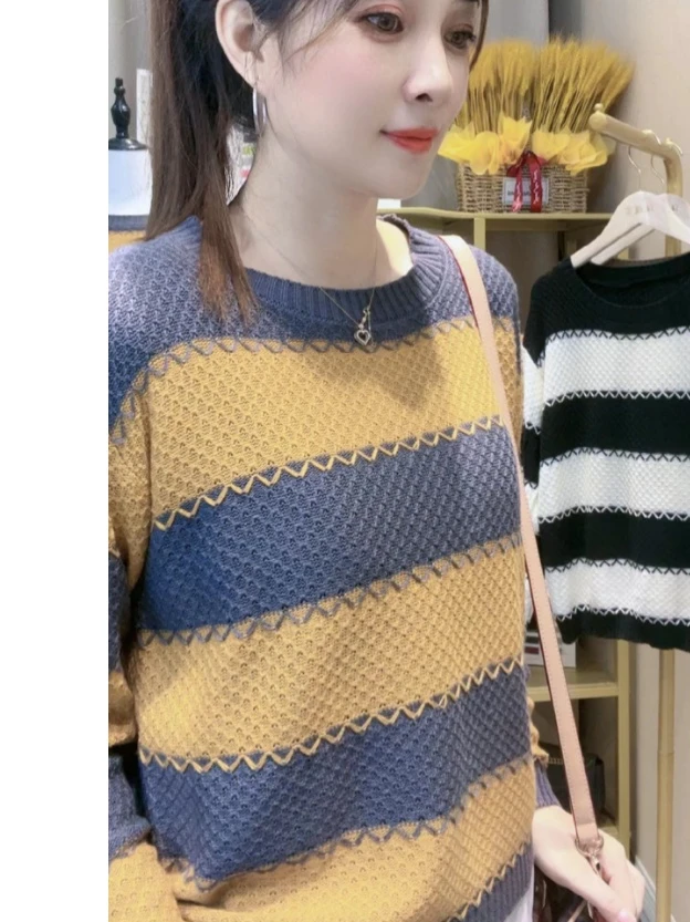 拼接-钩花春款工艺长袖爆款显瘦圆领新款针织宽松上衣气质毛衣