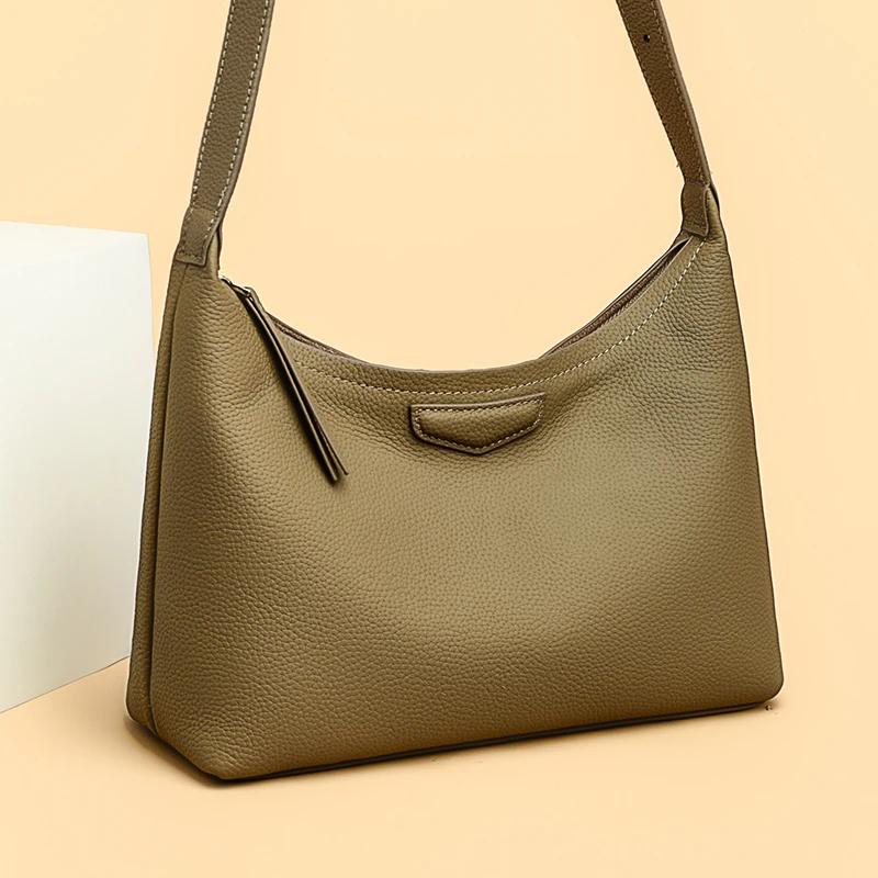 秋冬新款头层牛皮女包休闲时尚百搭大容量单肩包简约大气斜挎包