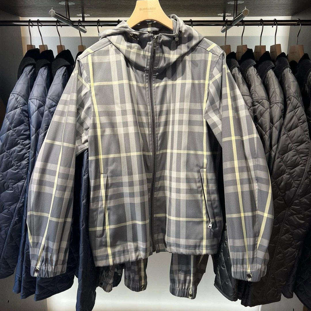 BURBERRY/博柏利 巴宝莉新款格纹连帽外套 潮流时尚