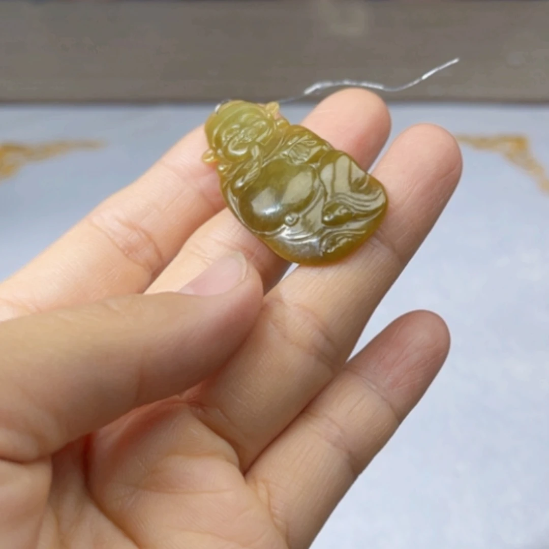 【闪购商品】翡翠颈饰未镶嵌