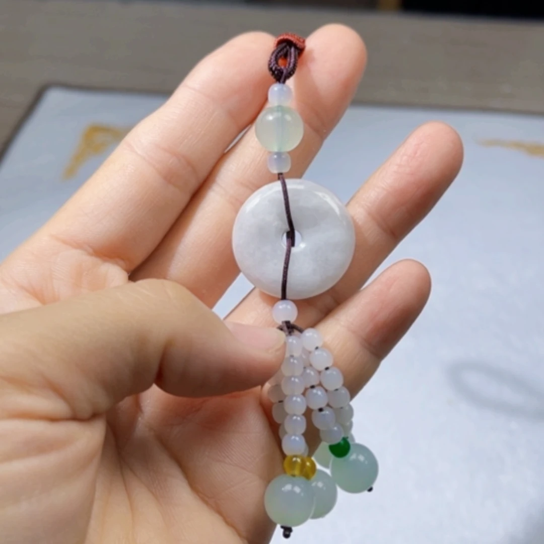 【闪购商品】翡翠吊坠(不含链)未镶嵌