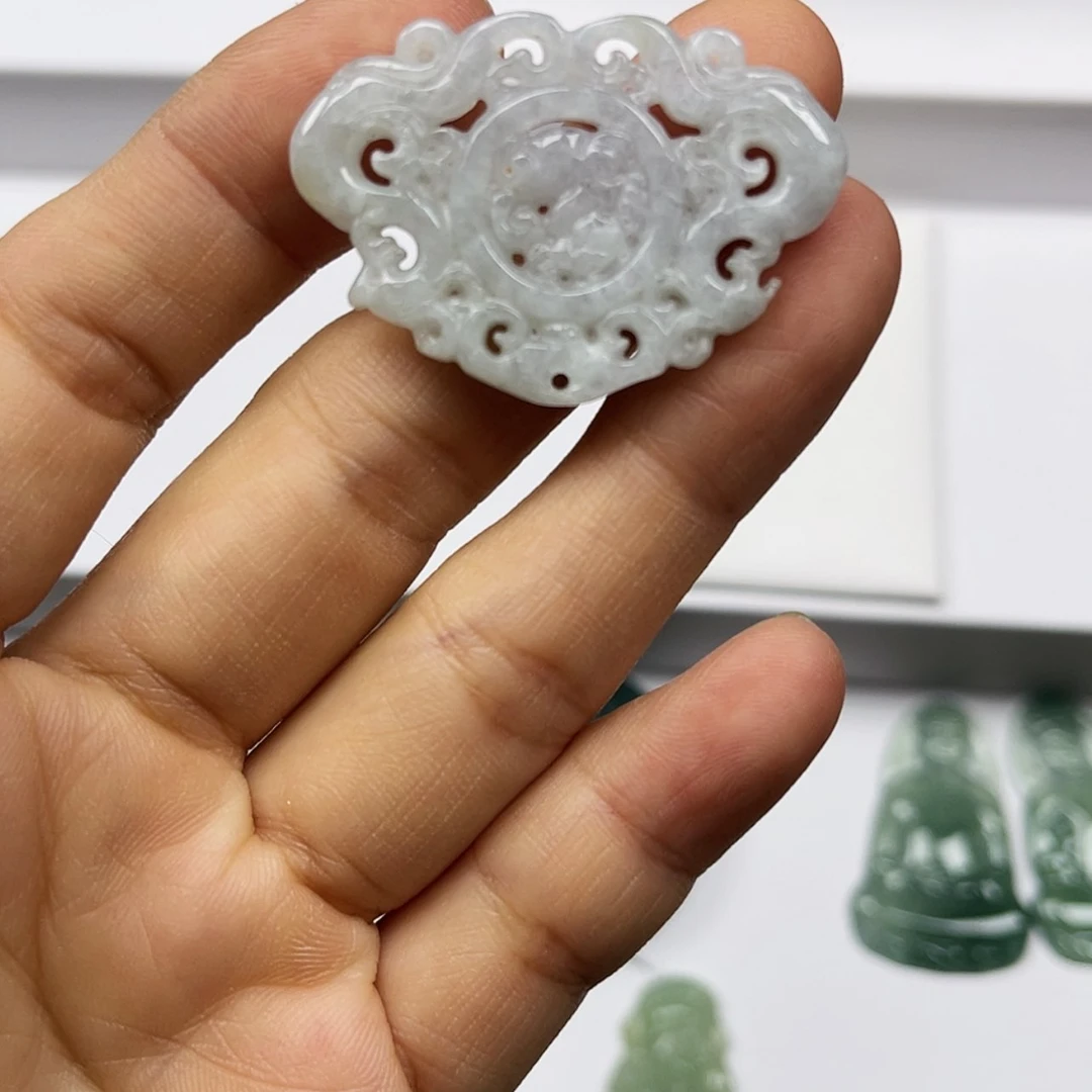 【闪购商品】翡翠颈饰未镶嵌?****?