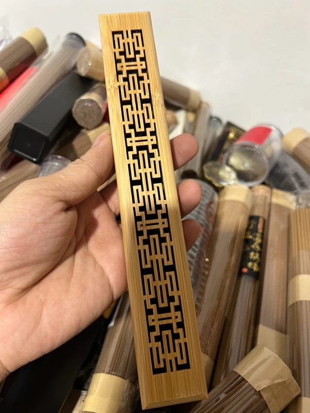竹子卧香盒，点线香