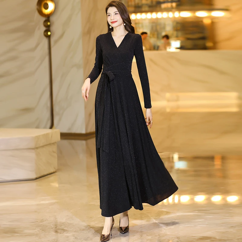 香衣丽华秋新款V领长款气质简约大摆连衣裙修身显瘦针织亮丝长裙