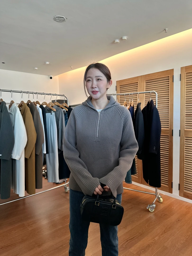 widelia冬季韩版打底连帽针织衫毛衣女半拉链套头休闲上衣18523