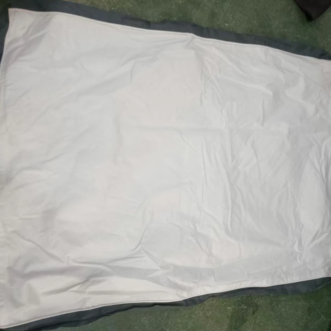 B4白色灰边新疆花枕套 约45*66起发2个大开口无拉链