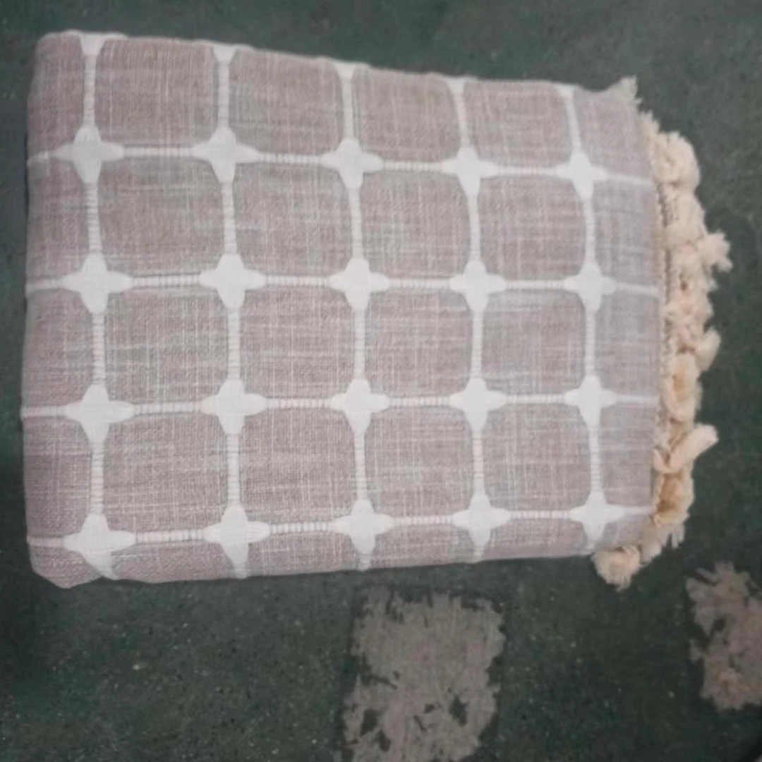 D2 米咖色系小格子桌布135*240