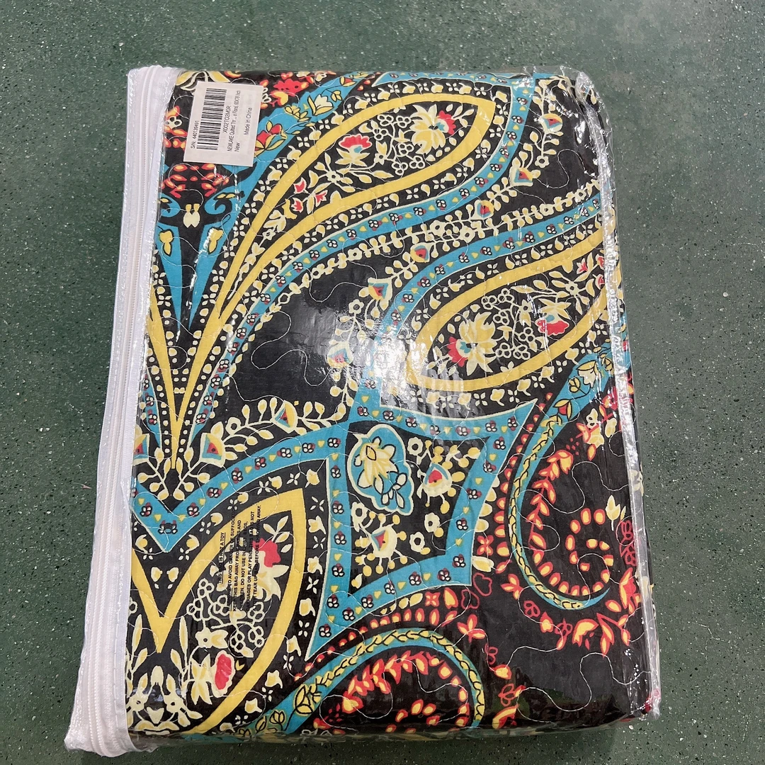 D2绿肥红瘦外贸原装绗缝床盖 休闲毯 盖毯 约152*198