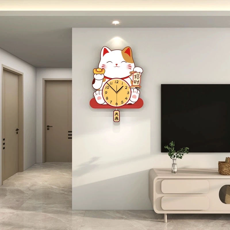 网红卡通招财猫钟表挂墙新款免打孔挂钟墙上挂钟2025家用创意客厅