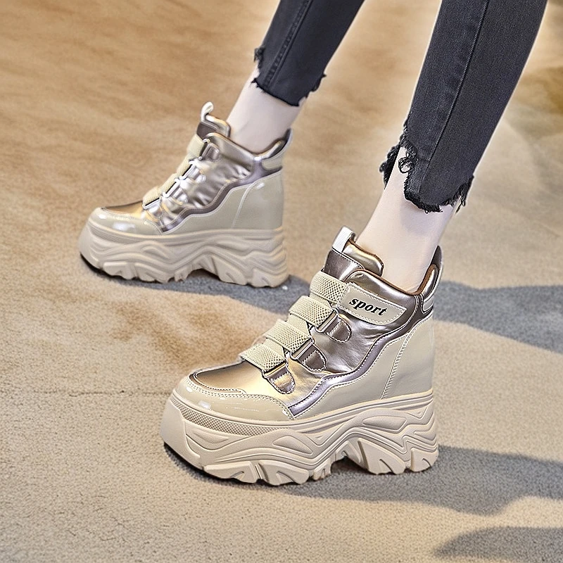 内增高8cm马丁靴女2024秋冬新款韩版百搭英伦风短靴潮