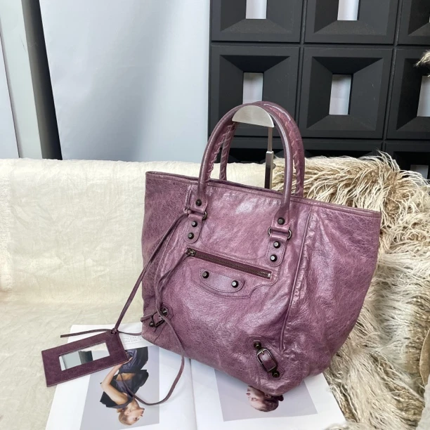 95新 Balenciaga/巴黎世家 葡萄紫油蜡做旧机车单肩托特包