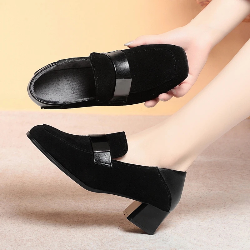 黑色秋季百搭粗跟真皮单鞋女中跟软底英伦小皮鞋低跟方头磨砂皮鞋