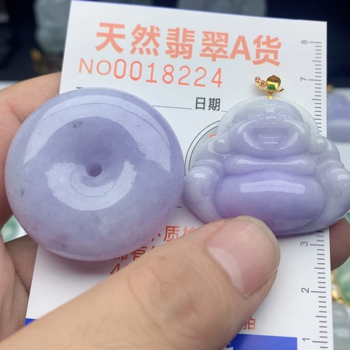 翡翠颈饰未镶嵌一****?0