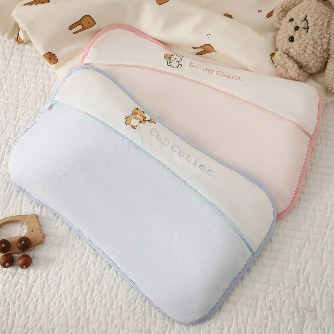 瑞福贝贝婴儿定型枕可爱卡通刺绣宝宝四季必备款枕头纯棉柔软透气