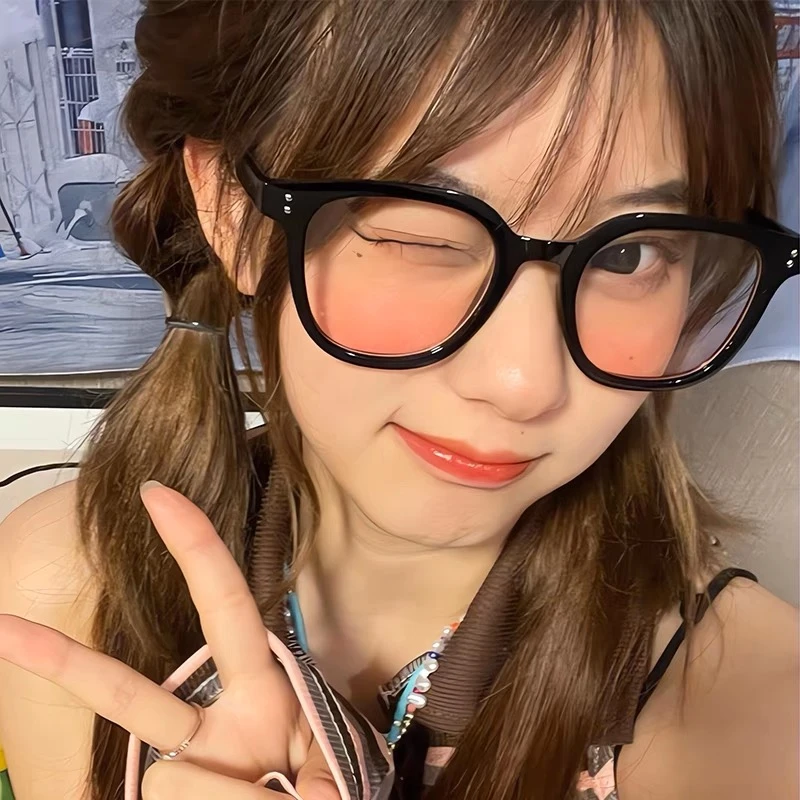 纯欲腮红眼镜女黑框素颜神器自带妆感显瘦眼镜框无近视度数