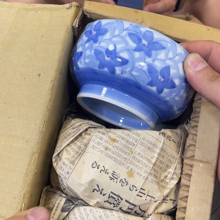 普***某在外面看了这么久你终于进来了