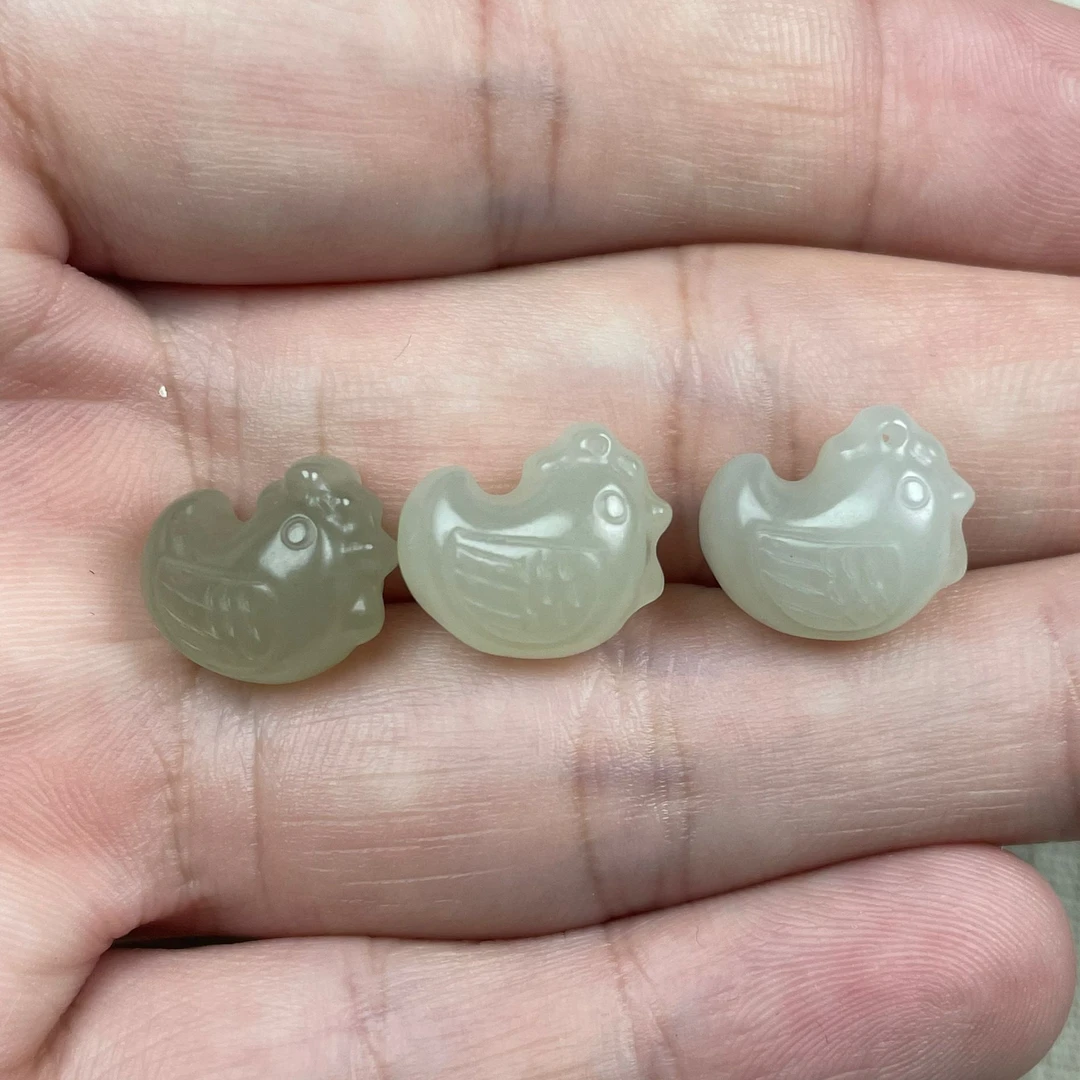 和田玉生肖鸡男女款挂件小滴溜上等鸡玉坠玉石吊坠挂坠雕刻双面