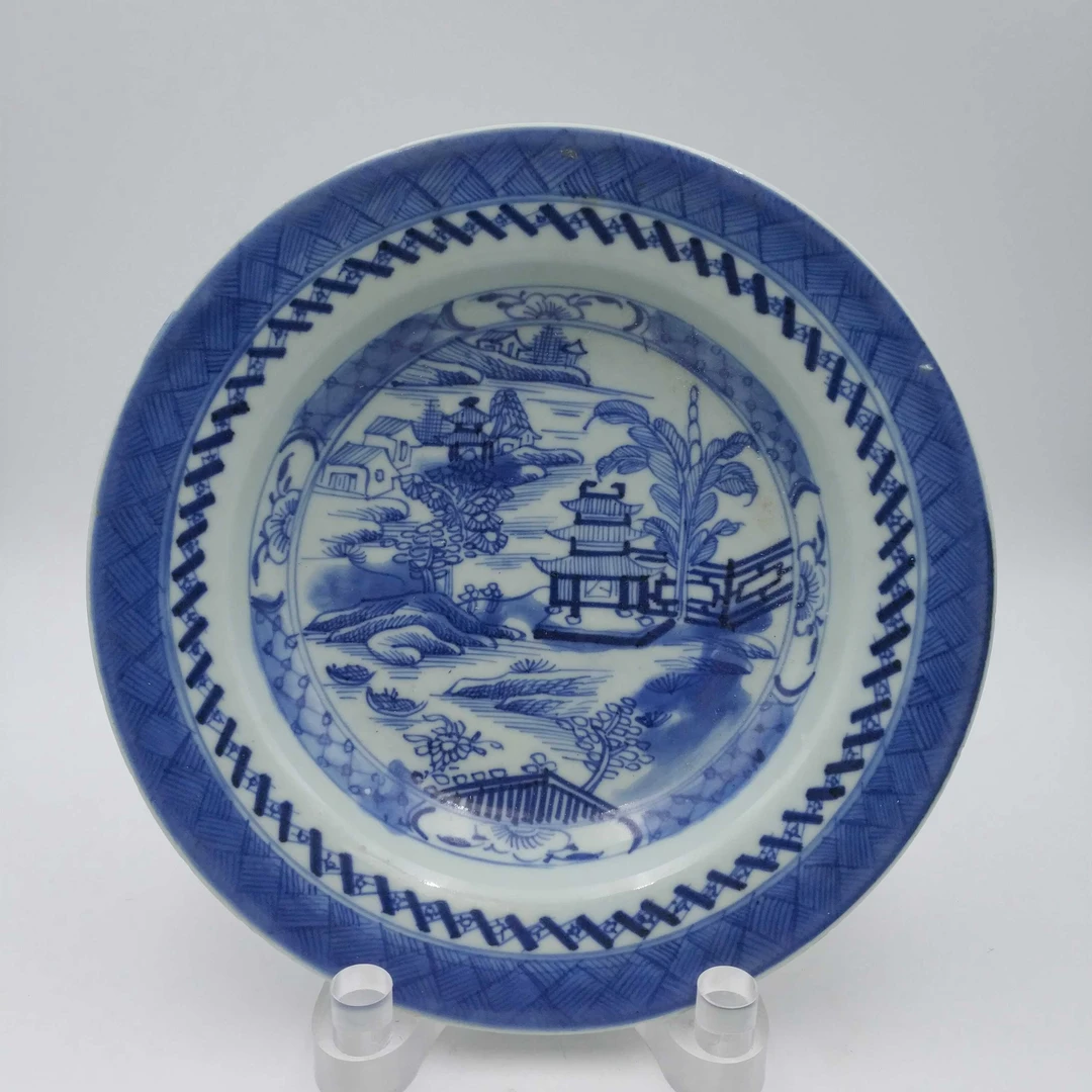古董青花山水盘清乾隆/古玩/陶瓷/收藏/传承/绣花张M23LA009816
