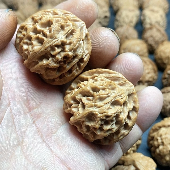 文玩核桃吊坠星**洋苹果园