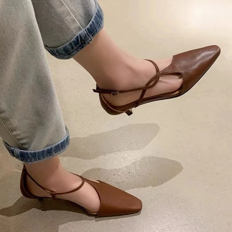 D1593棕色  时装凉鞋法式库2